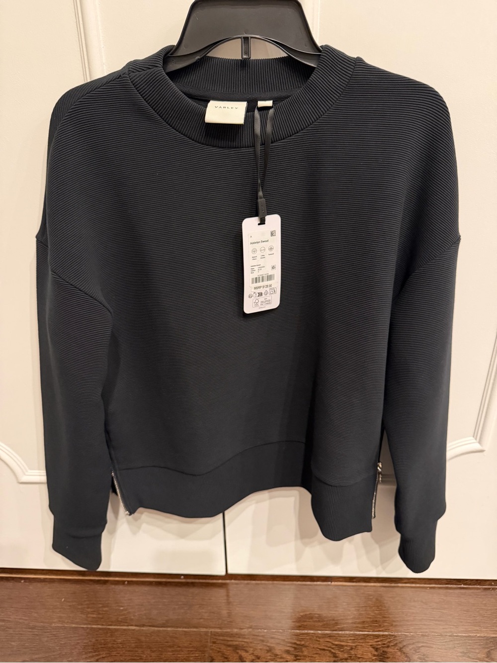 Valley NWT Black Addelyn Ottoman Ribbed Crewneck Sweatshirt size small